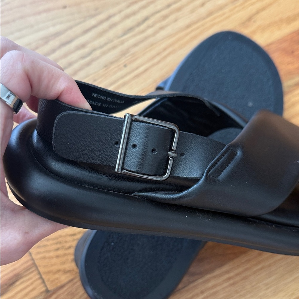 Sisley Black Crisscross Slingback Slide Sandals - Picture 3 of 4
